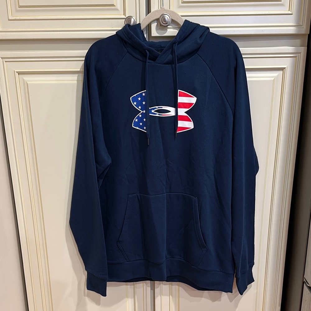 Under Armour Blue Sweater with Classic Pullover Design